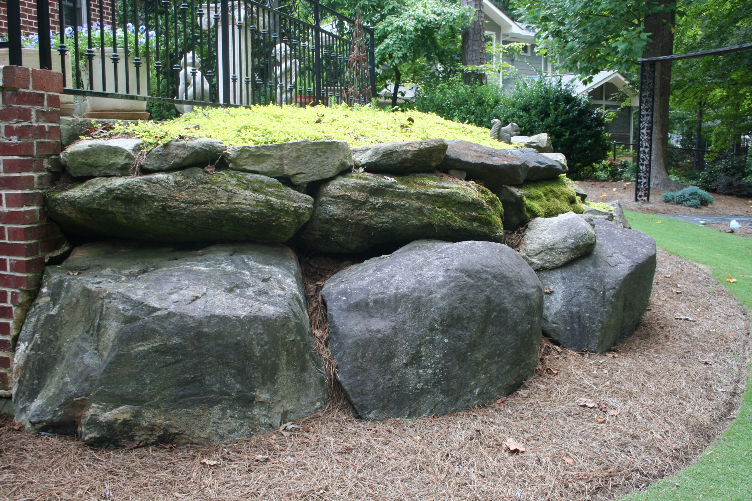 Large Stackable Boulder Atlanta, image size:2560x1707