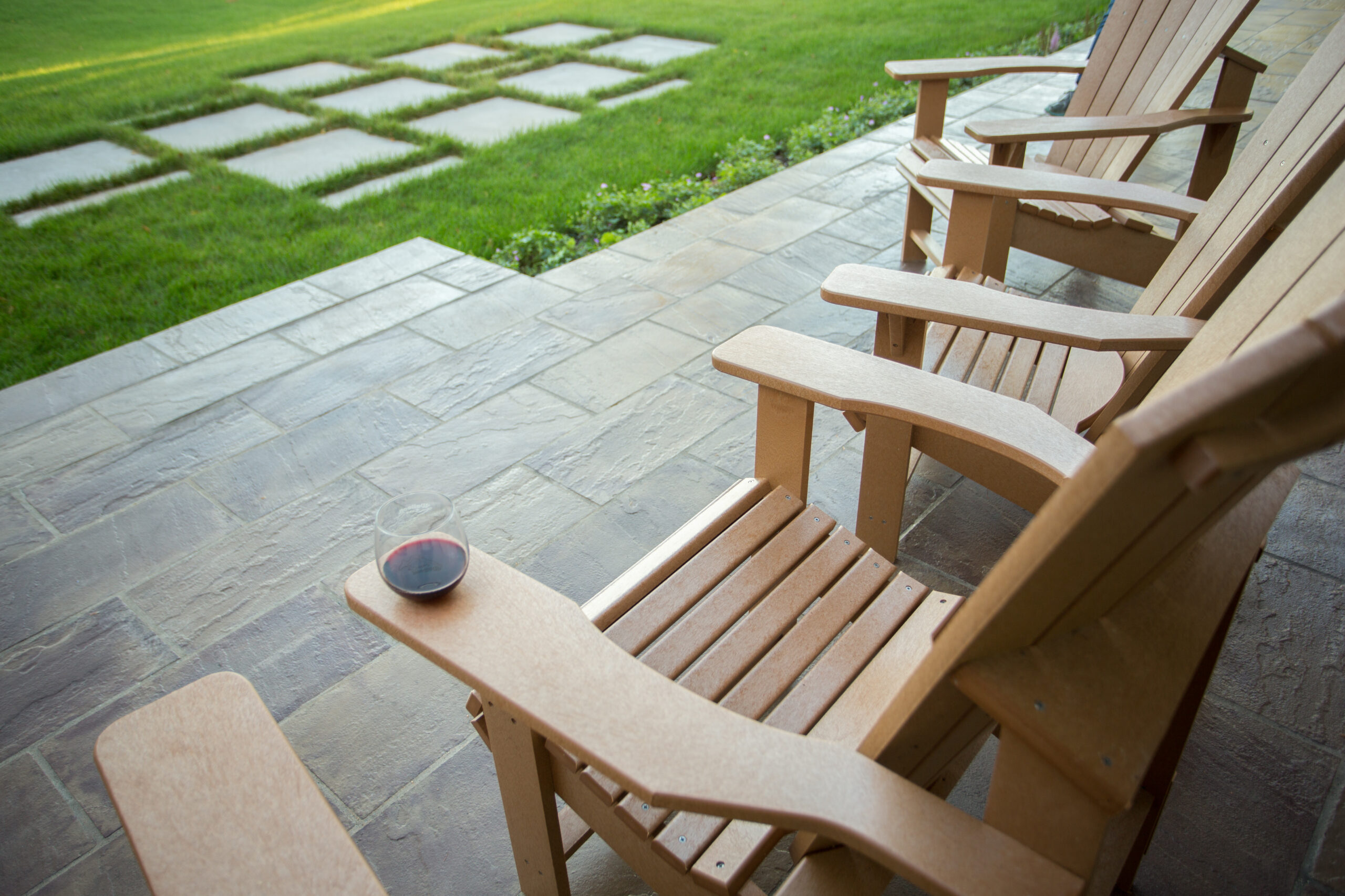 Linear Flagstone, Gray - Georgia Landscape Supply